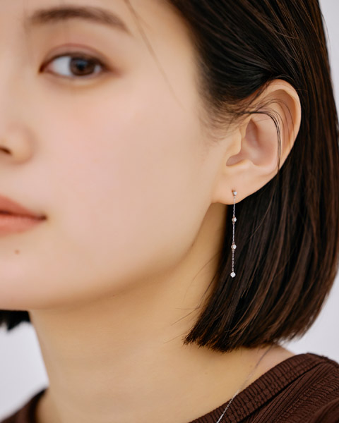 ピアス